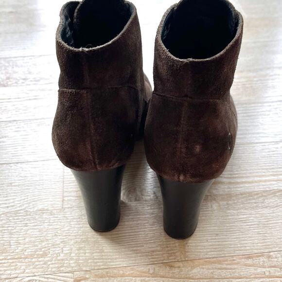 Born Kenley Suede Heeled Ankle Boots | Grey Size 7‎ - Picture 6 of 9